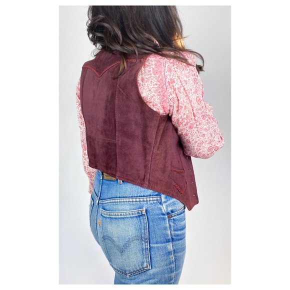 Meet your Posher, Megan - Picture 16 of 16